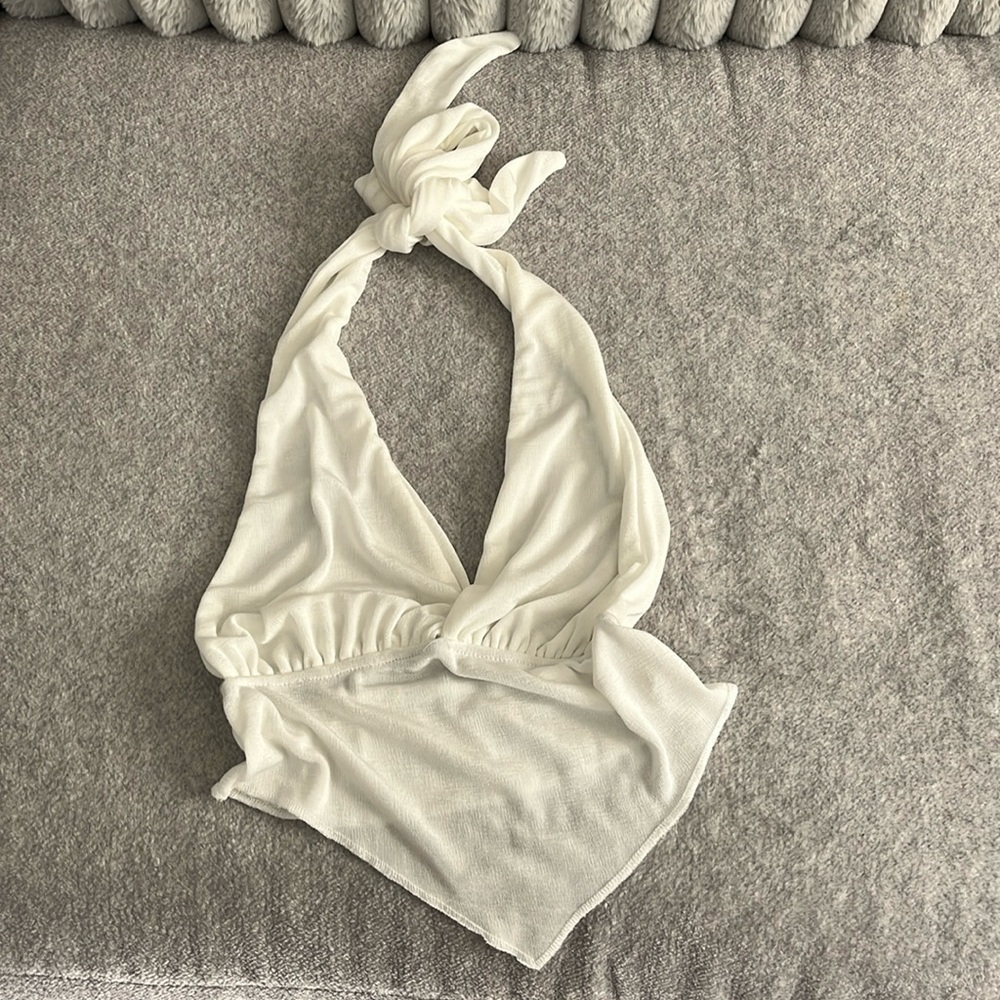 White crop top